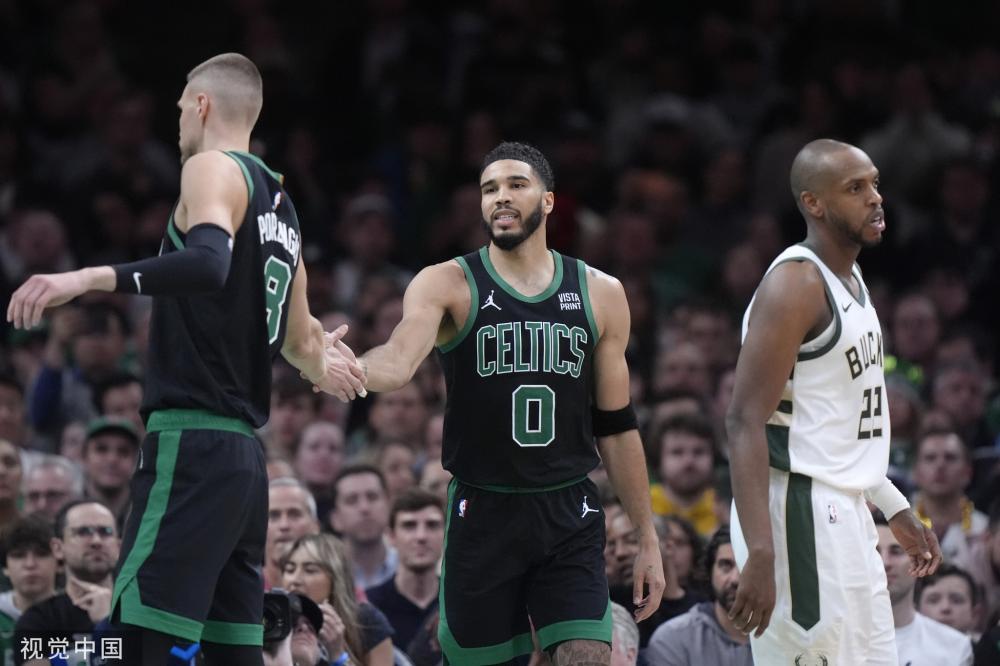 不断激励他 不断激励他